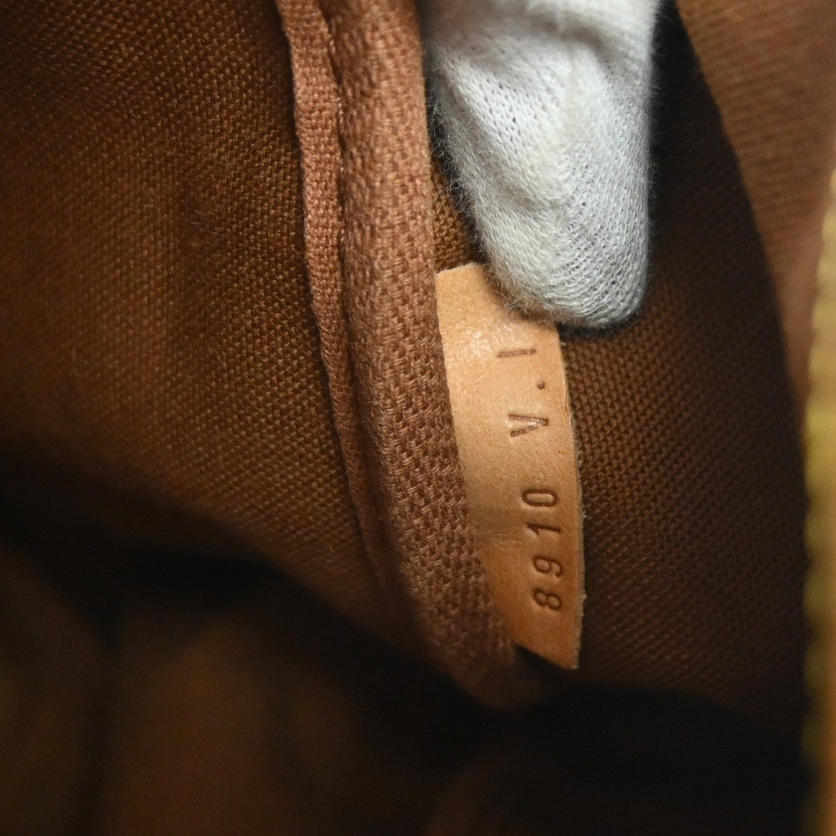 Louis Vuitton Saumur Handbag Monogram Canvas Brown Canvas Shoulder Bag Bag (Pre-Owned)