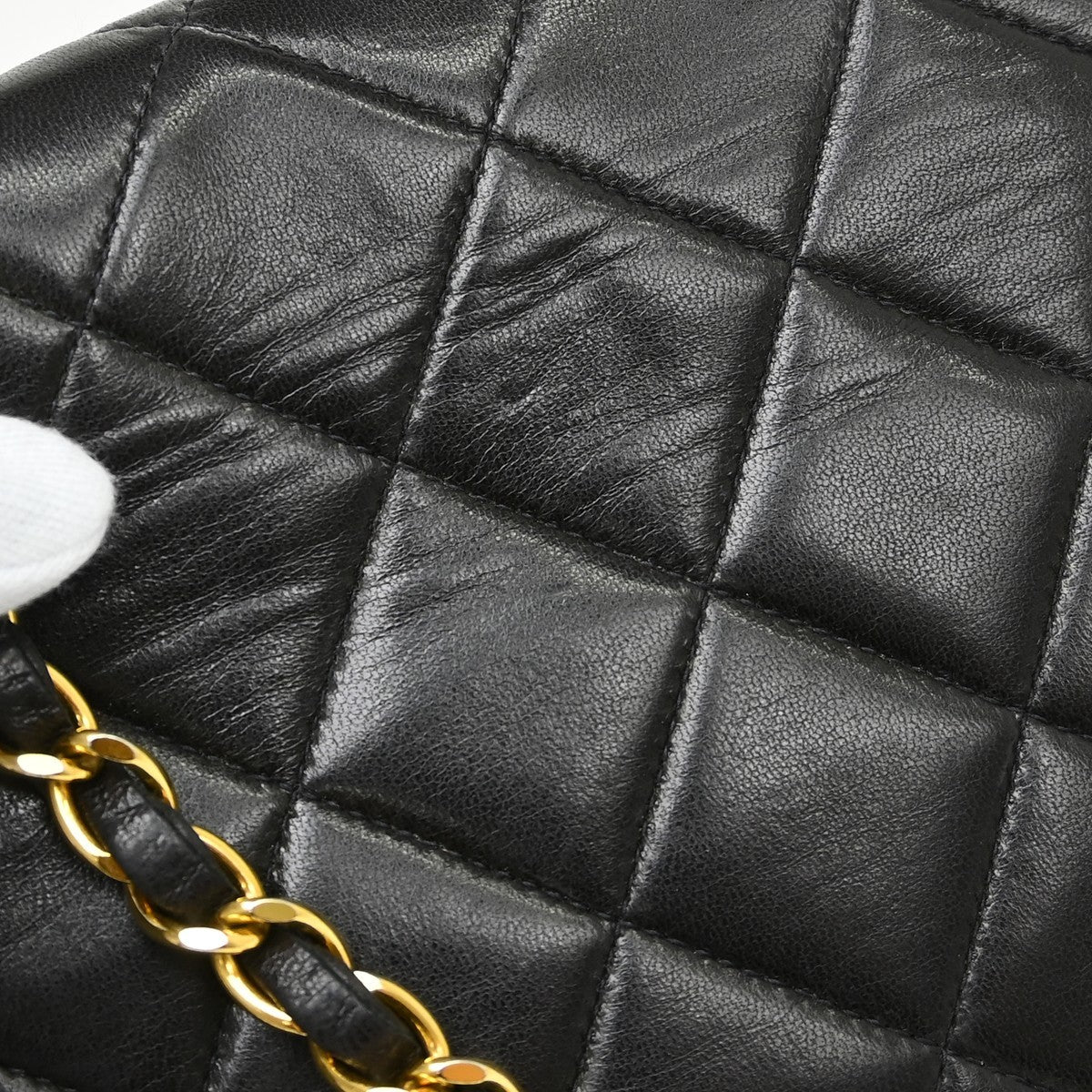 Chanel Vintage Diana Flap Bag Quilted Lambskin Black Leather Handbag (Pre-Owned)