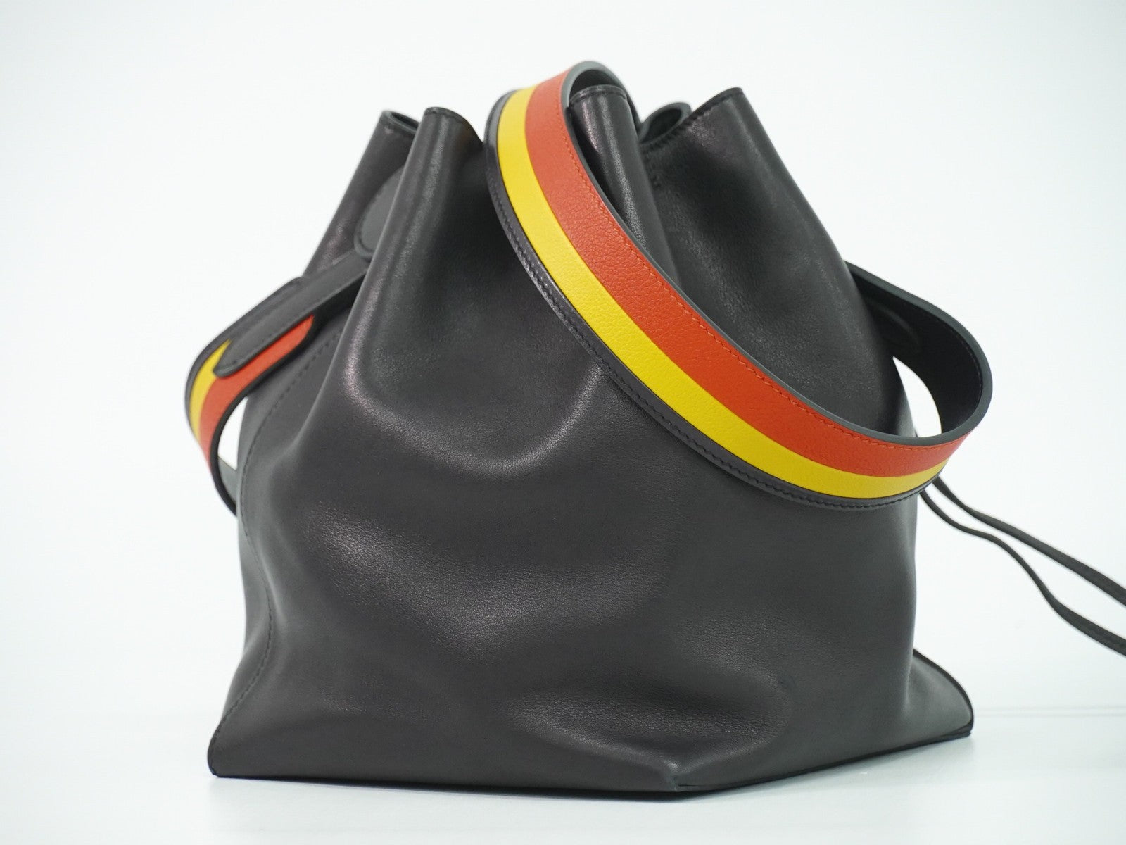Hermes Licol Bag Volupto Black Leather Shoulder Bag Bag (Pre-Owned)