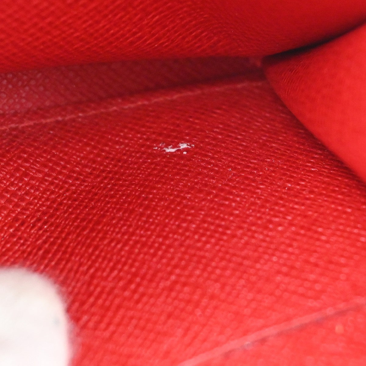 Louis Vuitton Wallet Epi Epi Leather Red Leather Wallets Accessory (Pre-Owned)