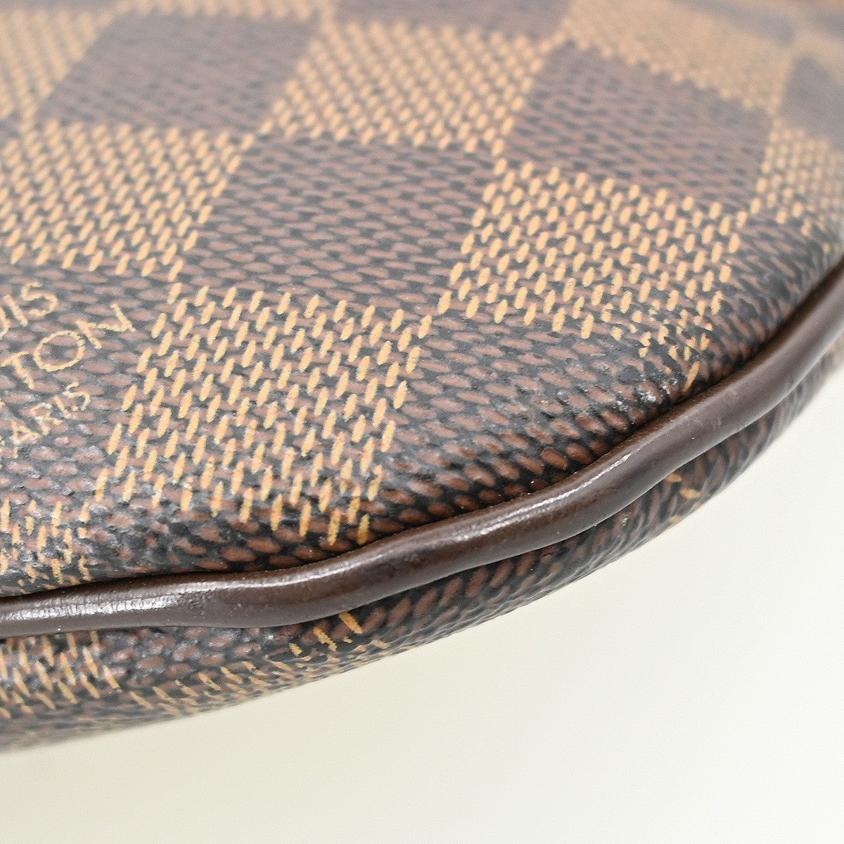 Louis Vuitton Bosphore Pochette Damier Brown Canvas Shoulder Bag Bag (Pre-Owned)