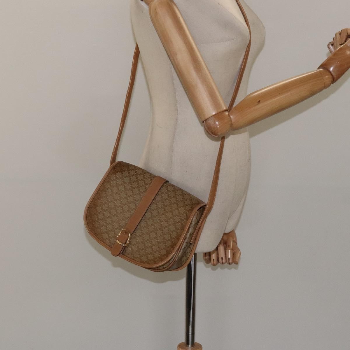 Celine Vintage Macadam Shoulder Bag Canvas And Leather Beige Canvas Shoulder Bag Bag (Pre-Owned)