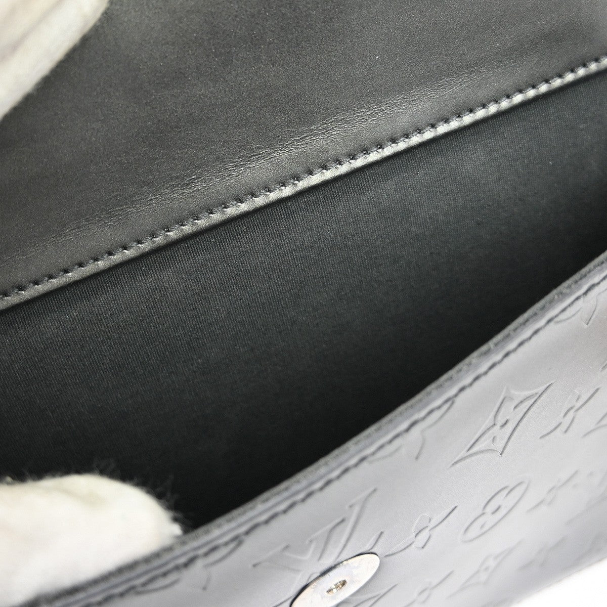 Louis Vuitton Mat Allston Handbag Monogram Vernis Black Leather Shoulder Bag Bag (Pre-Owned)