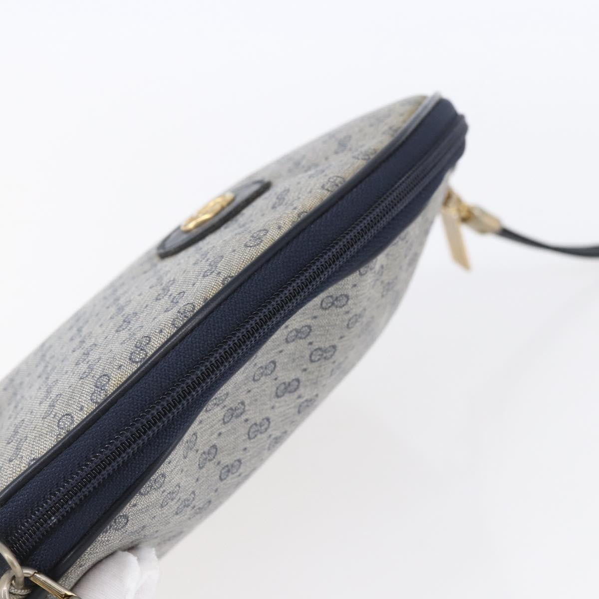 Gucci Micro Gg Supreme Shoulder Bag Gg Canvas Navy Canvas Shoulder Bag Bag (Pre-Owned)
