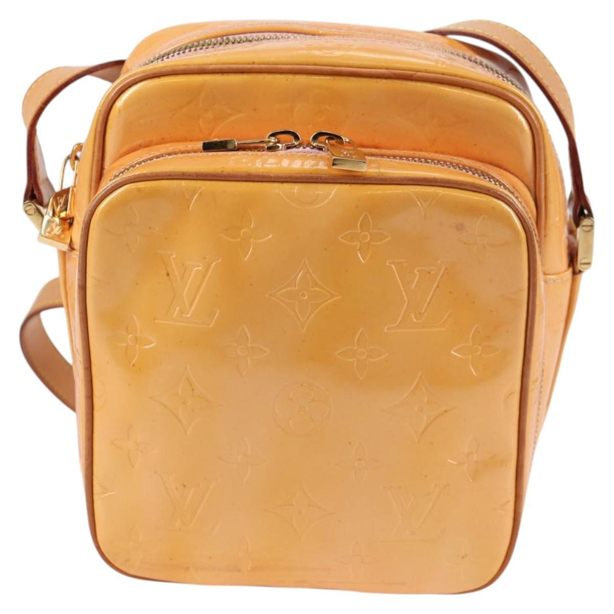 Louis Vuitton Wooster Handbag Monogram Vernis Beige Patent_Leather Bag (Pre-Owned)