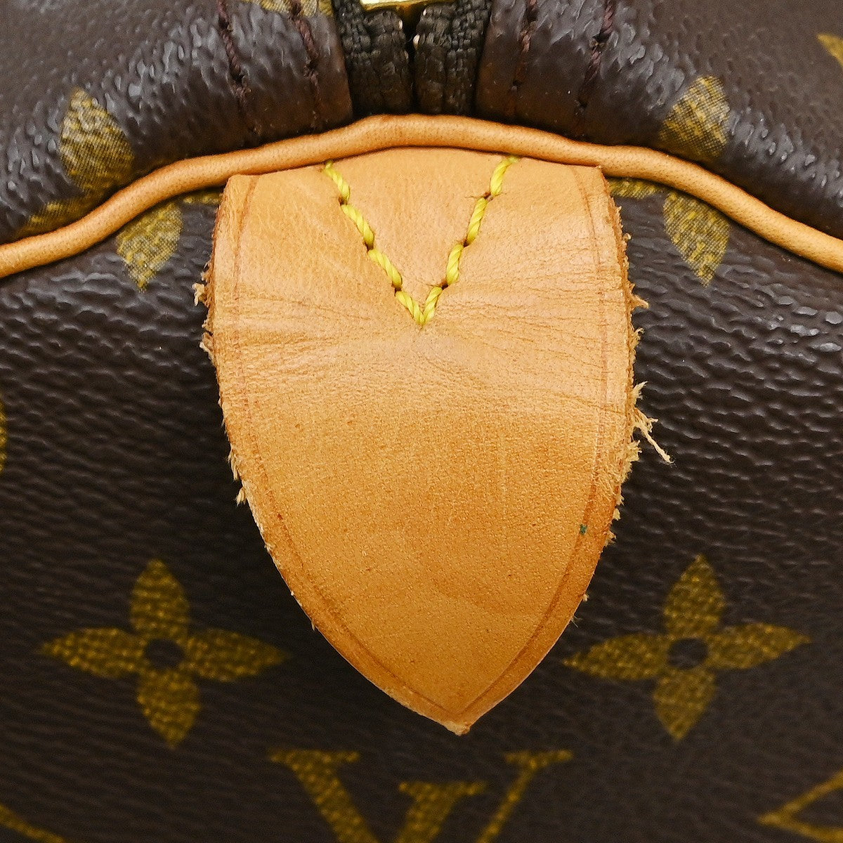 Louis Vuitton Keepall Bag Monogram Canvas Brown Canvas Travel Bag Bag (Pre-Owned)