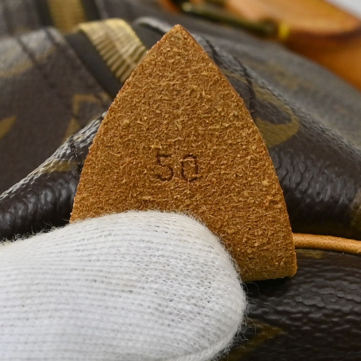 Louis Vuitton Keepall Bag Monogram Canvas Brown Canvas Travel Bag Bag (Pre-Owned)