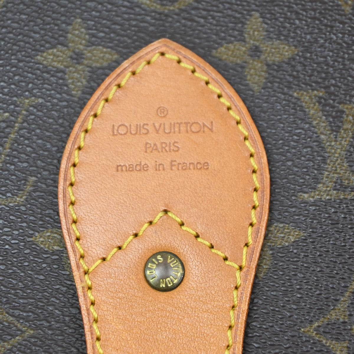 Louis Vuitton Sac Chasse Hunting Bag Monogram Canvas Brown Canvas Travel Bag Bag (Pre-Owned)