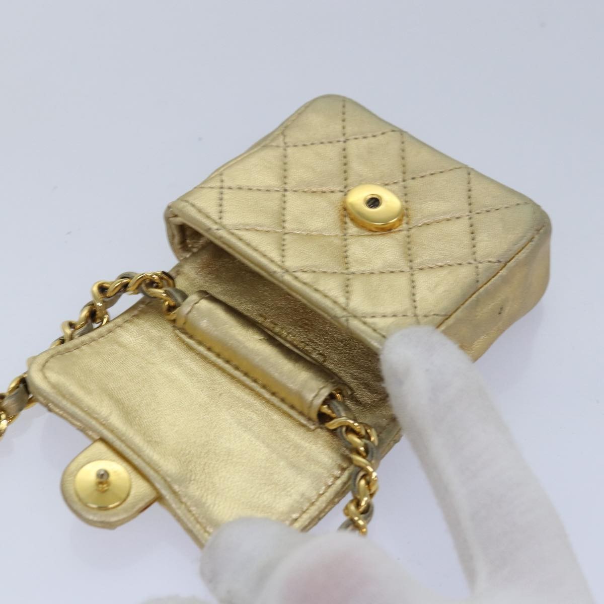 Chanel Vintage Square Cc Flap Bag Quilted Leather Gold Leather Shoulder Bag Bag (Pre-Owned)