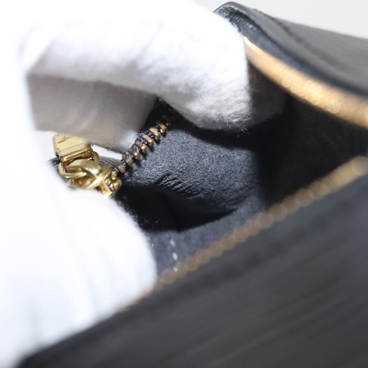 Louis Vuitton Soufflot Pochette Epi Leather Black Leather Clutche & Pouche Bag (Pre-Owned)