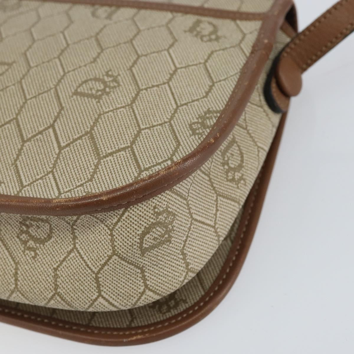 Christian Dior Vintage Honeycomb Flap Crossbody Bag Coated Canvas Beige Canvas Shoulder Bag Bag (Pre-Owned)