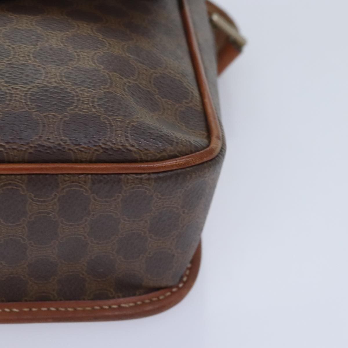 Celine Vintage Macadam Circle Logo Shoulder Bag Canvas And Leather Brown Canvas Shoulder Bag Bag (Pre-Owned)