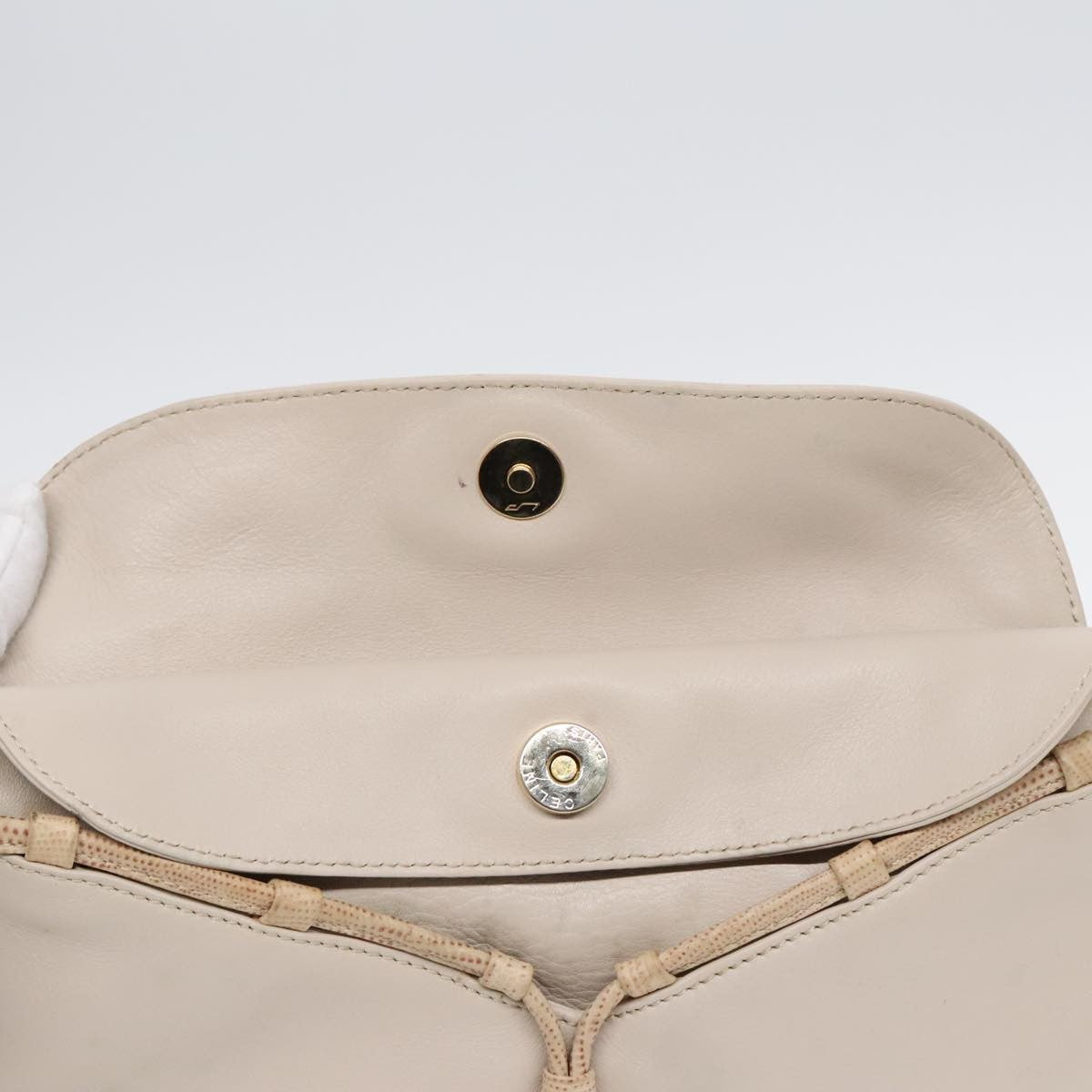 Celine Vintage Shoulder Bag Leather Beige Leather Shoulder Bag Bag (Pre-Owned)