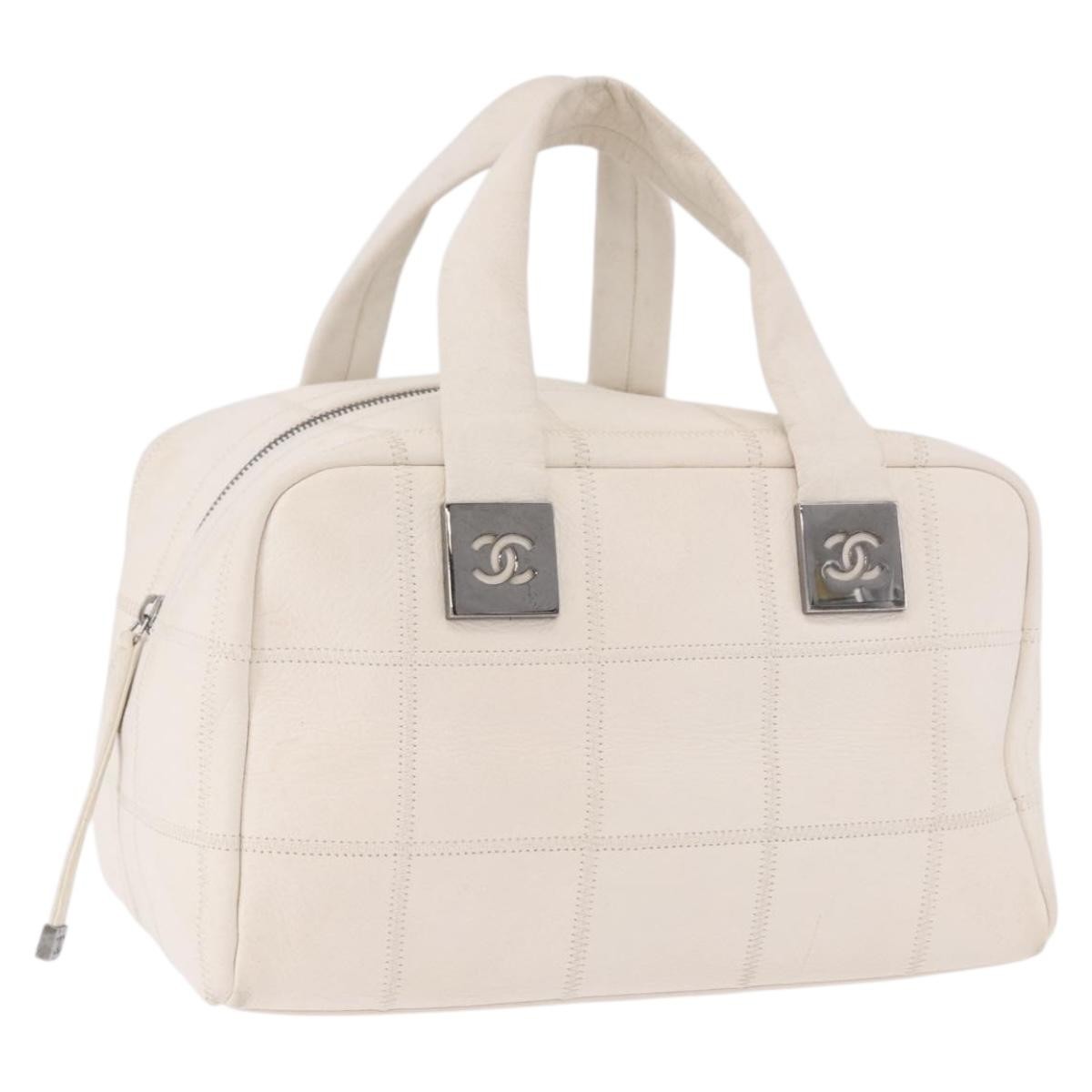 Chanel Square Stitch Bowler Bag Qulted Leather White Leather Handbag (Pre-Owned)