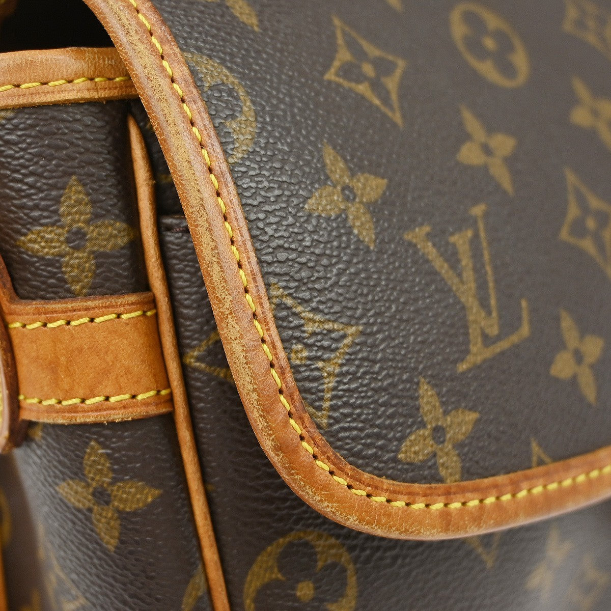 Louis Vuitton Sologne Handbag Monogram Canvas Brown Canvas Shoulder Bag Bag (Pre-Owned)