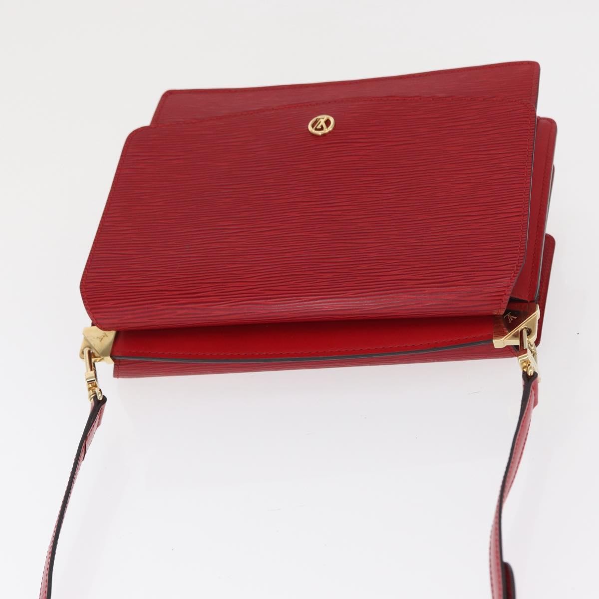 Louis Vuitton Grenelle Shoulder Bag Epi Leather Red Leather Shoulder Bag Bag (Pre-Owned)