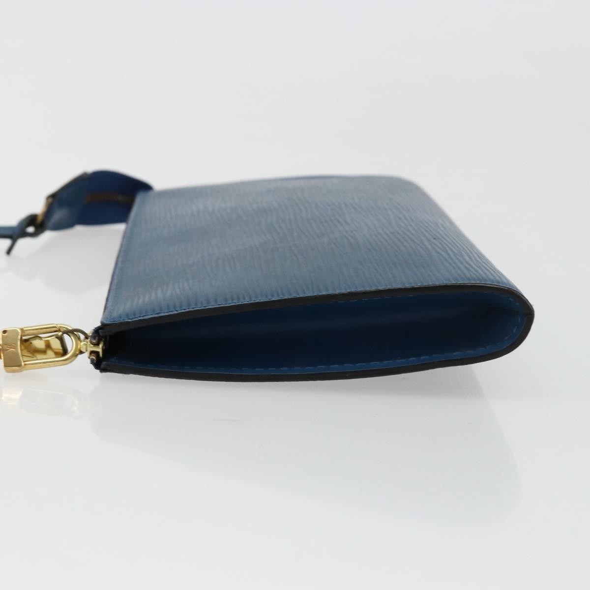 Louis Vuitton Pochette Accessoires Nm Epi Leather Blue Leather Clutche & Pouche Bag (Pre-Owned)