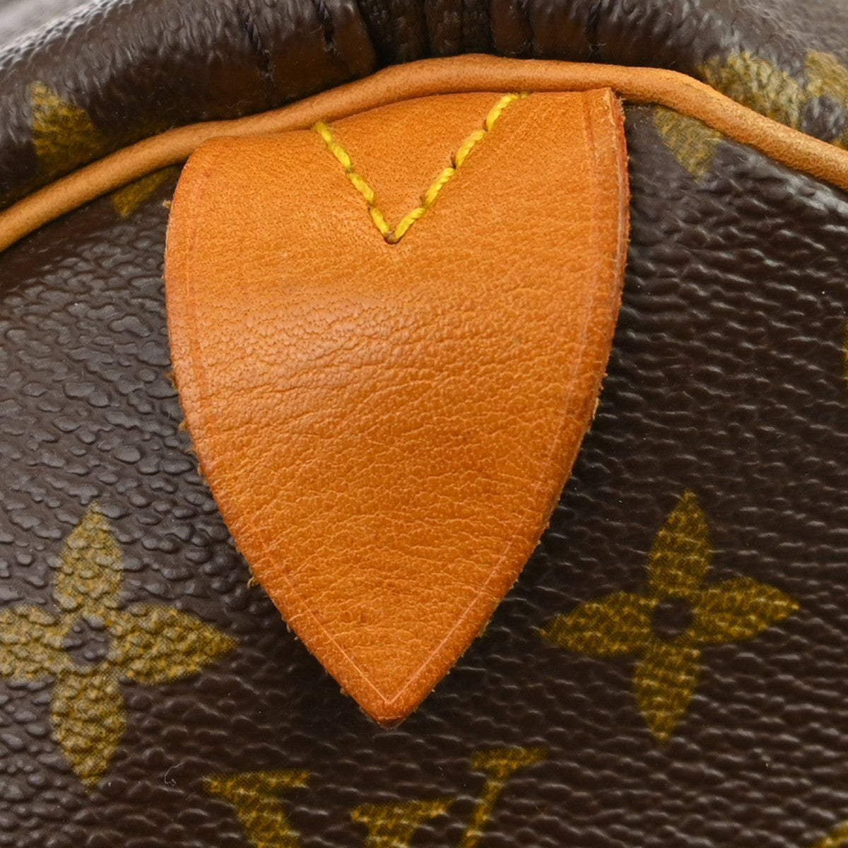 Louis Vuitton Keepall Bag Monogram Canvas Brown Canvas Travel Bag Bag (Pre-Owned)