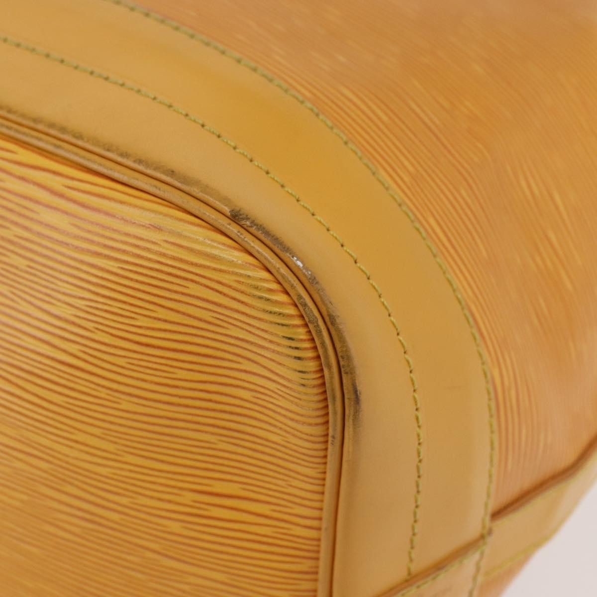 Louis Vuitton Noe Handbag Epi Leather Yellow Leather Shoulder Bag Bag (Pre-Owned)