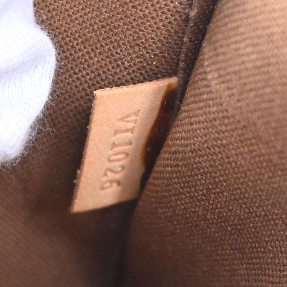 Louis Vuitton Popincourt Handle Bag Monogram Canvas Brown Canvas Handbag (Pre-Owned)