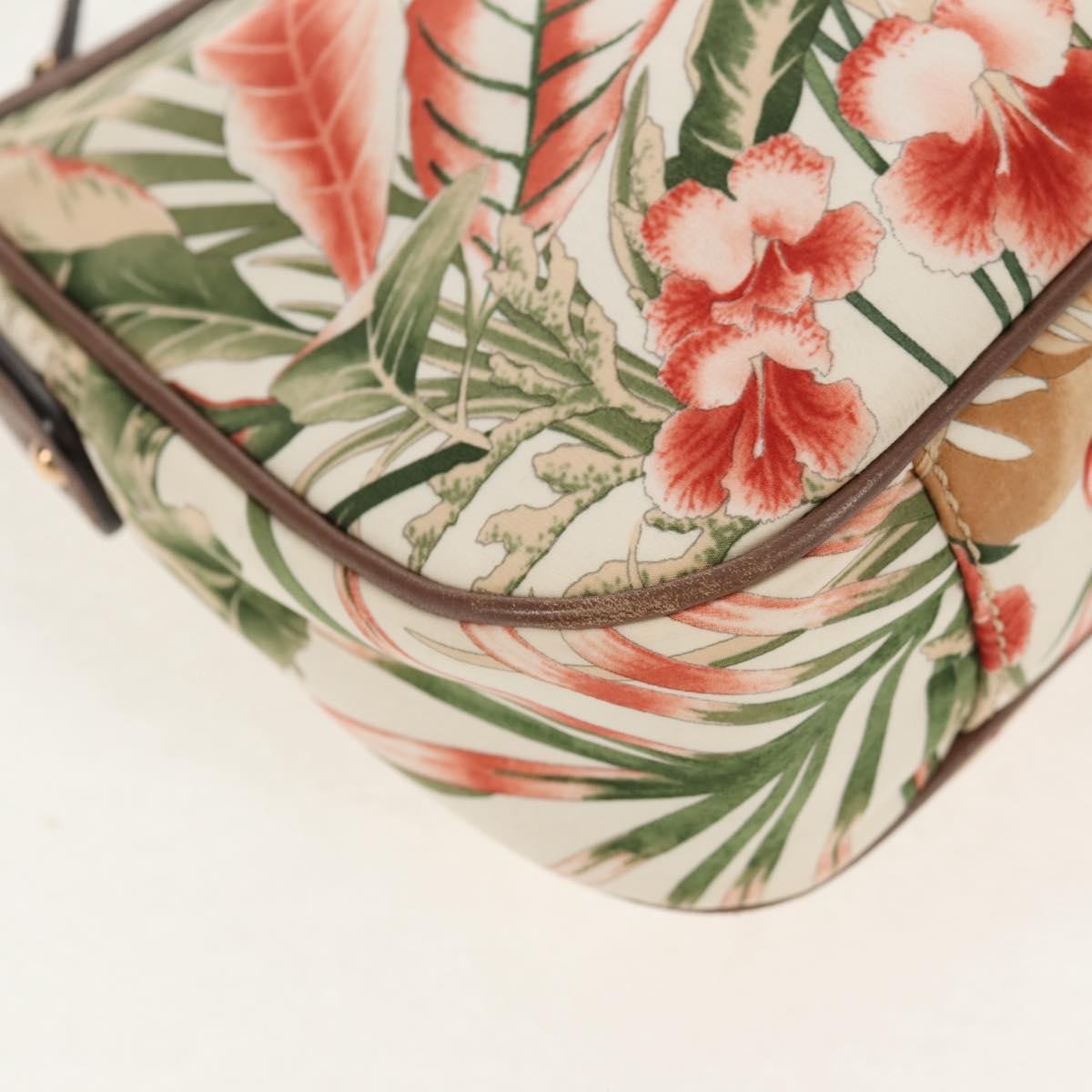 Salvatore Ferragamo Gancini Shoulder Bag Nylon Multicolour Nylon Shoulder Bag Bag (Pre-Owned)