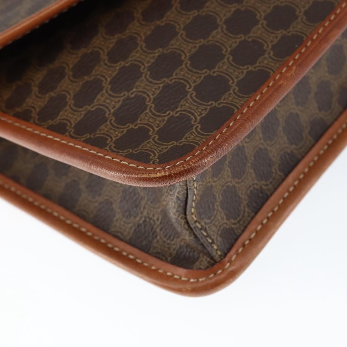Celine Vintage Macadam Circle Logo Shoulder Bag Canvas And Leather Brown Canvas Shoulder Bag Bag (Pre-Owned)