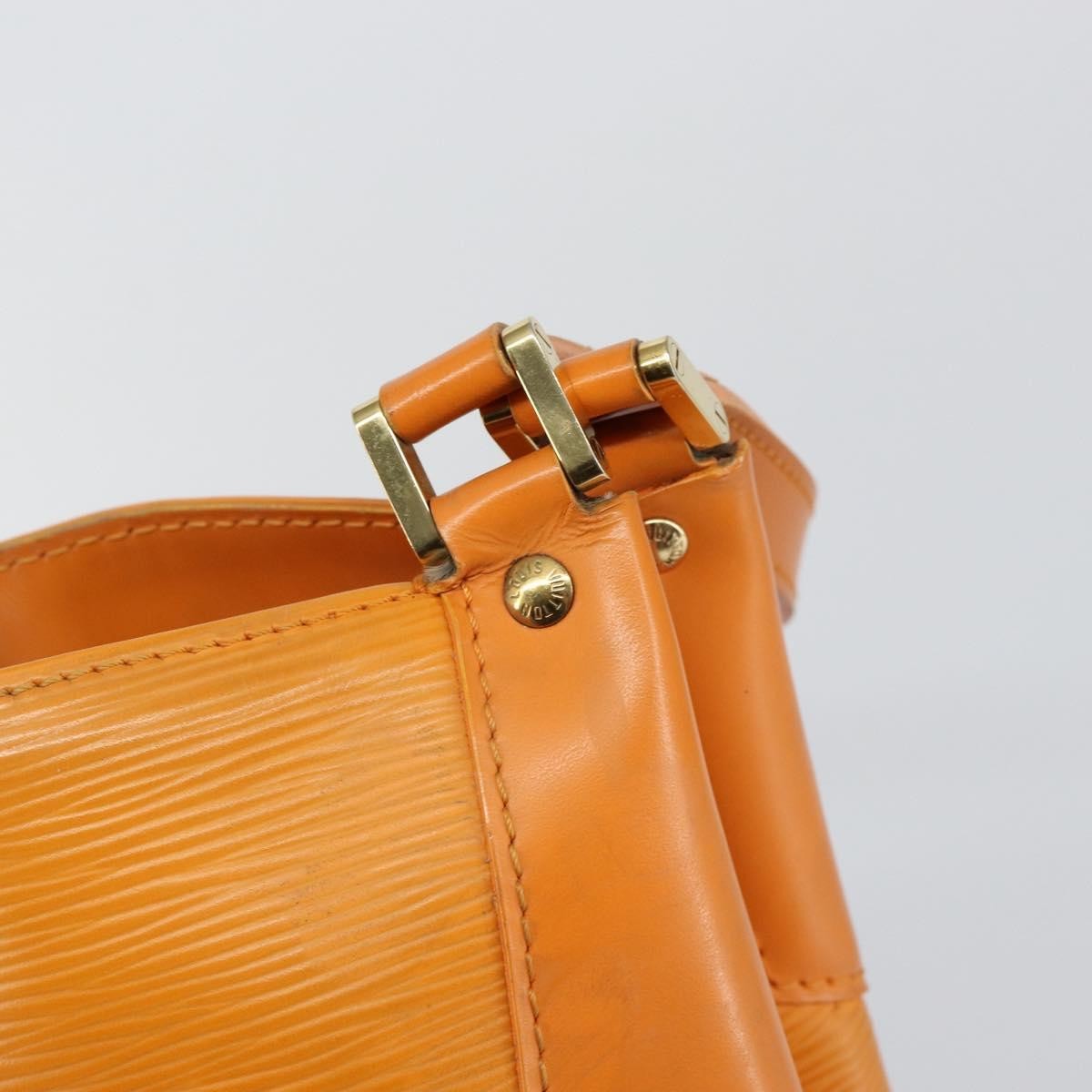 Louis Vuitton Mandara Handbag Epi Leather Orange Leather Shoulder Bag Bag (Pre-Owned)