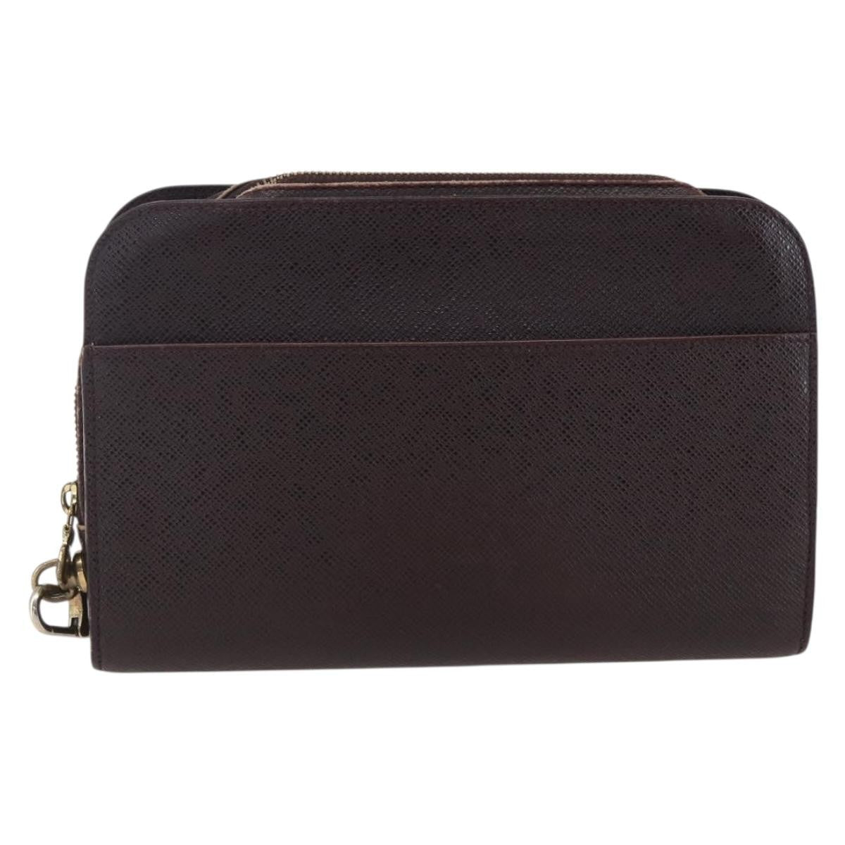 Louis Vuitton Pochette Baikal Clutch Taiga Leather Burgundy Leather Clutche & Pouche Bag (Pre-Owned)