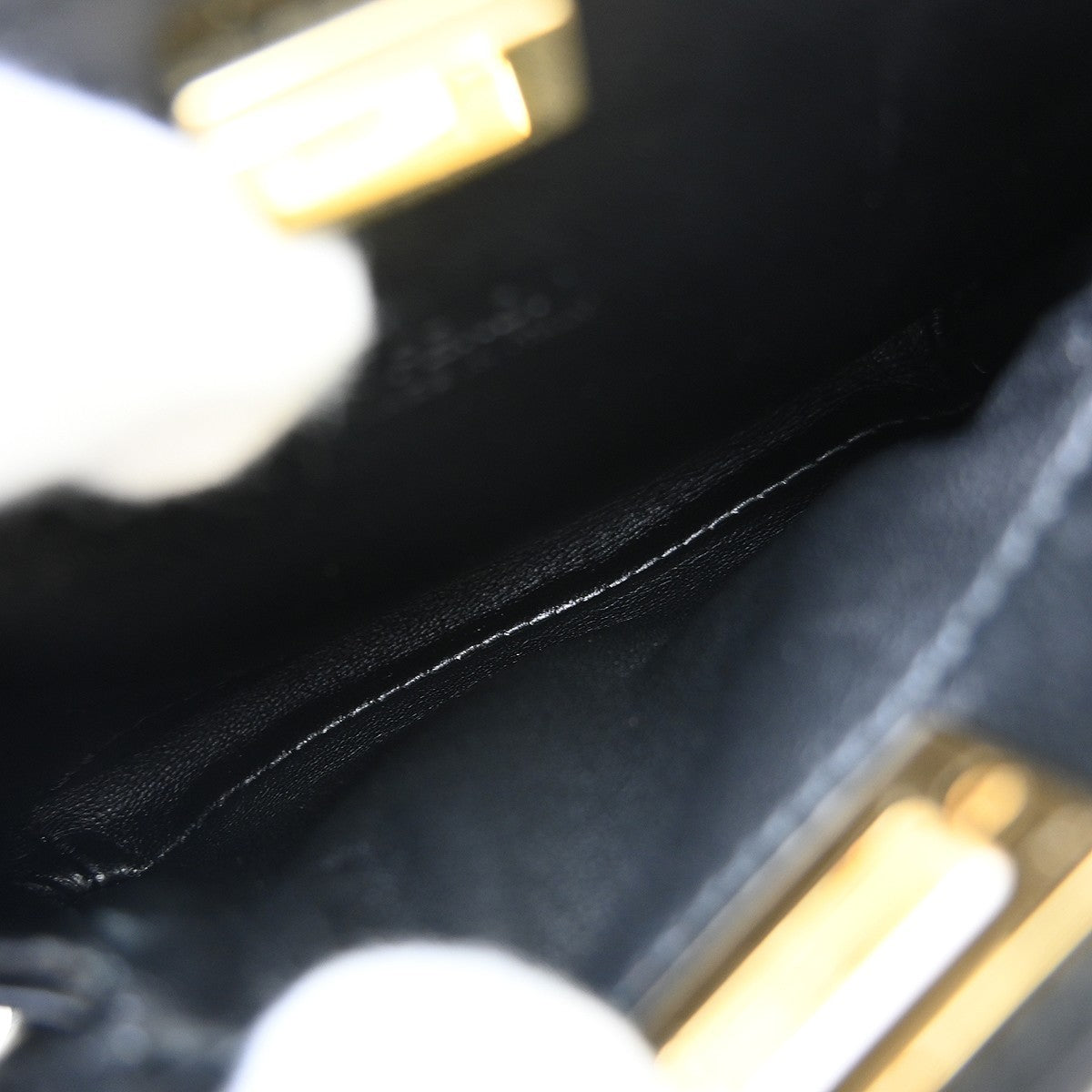 Fendi Peekaboo Bag Leather Black Leather Handbag (Pre-Owned)