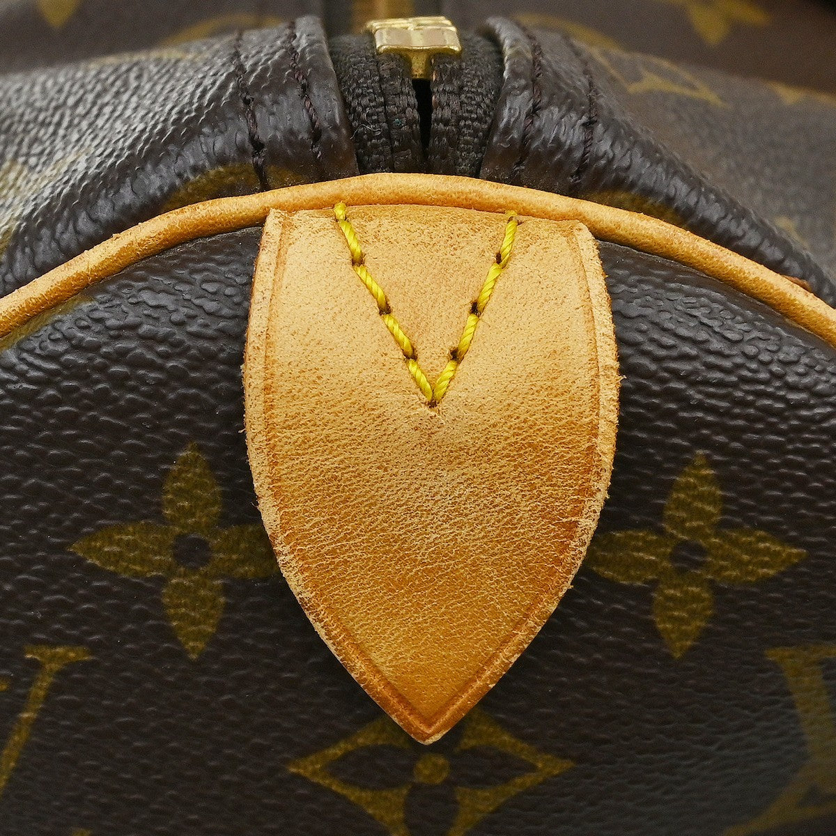 Louis Vuitton Keepall Bag Monogram Canvas Brown Canvas Travel Bag Bag (Pre-Owned)