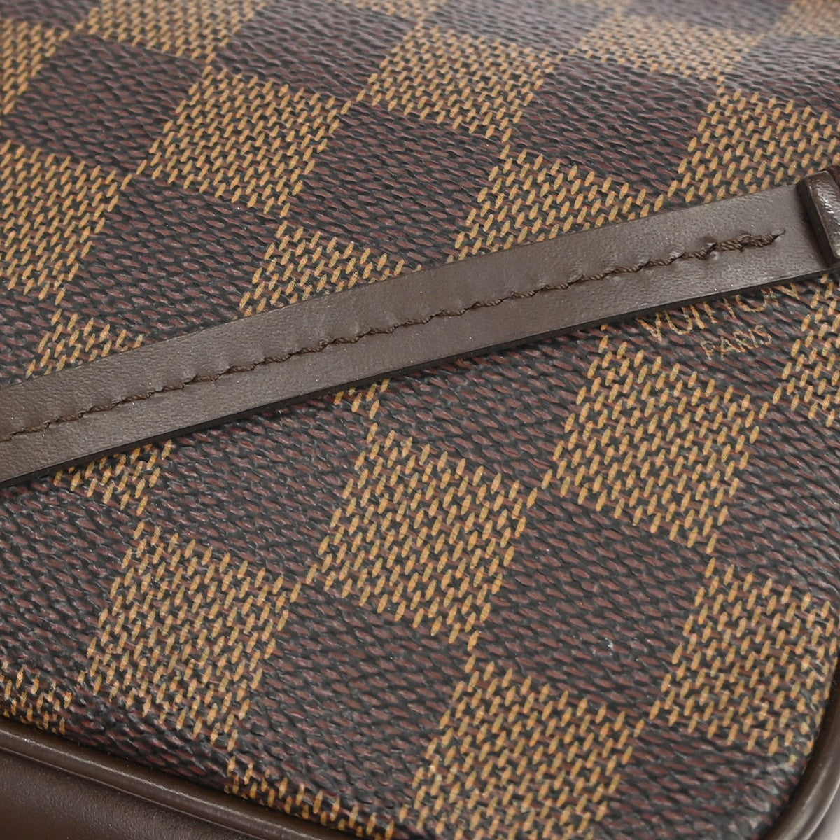 Louis Vuitton Navona Pochette Accessoires Damier Brown Canvas Clutche & Pouche Bag (Pre-Owned)