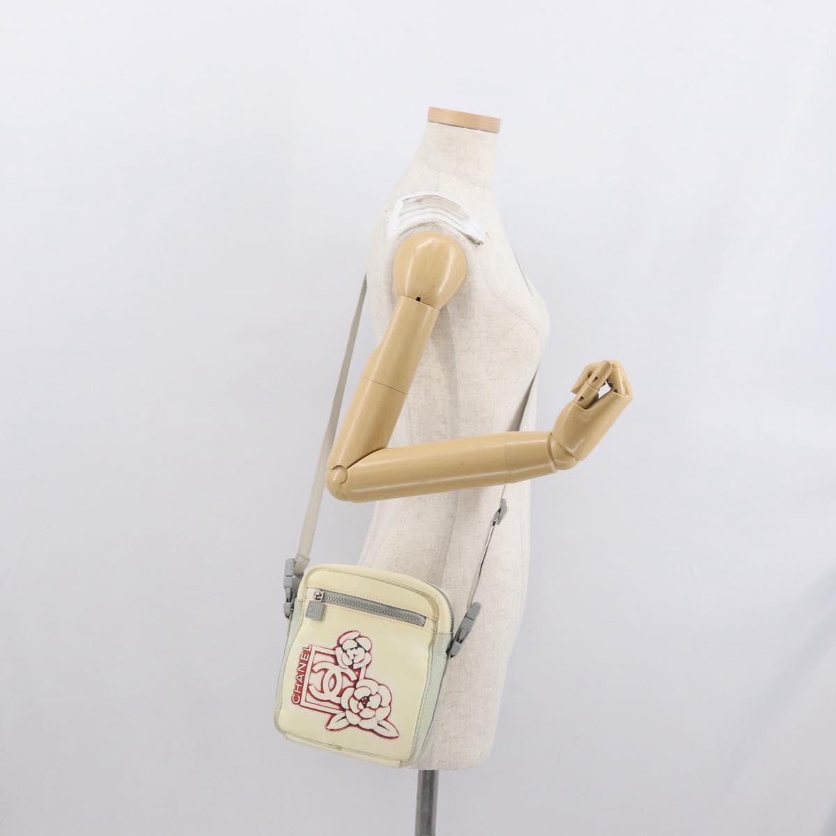 Chanel Sport Line Camera Crossbody Bag Nylon White Nylon Shoulder Bag Bag (Pre-Owned)