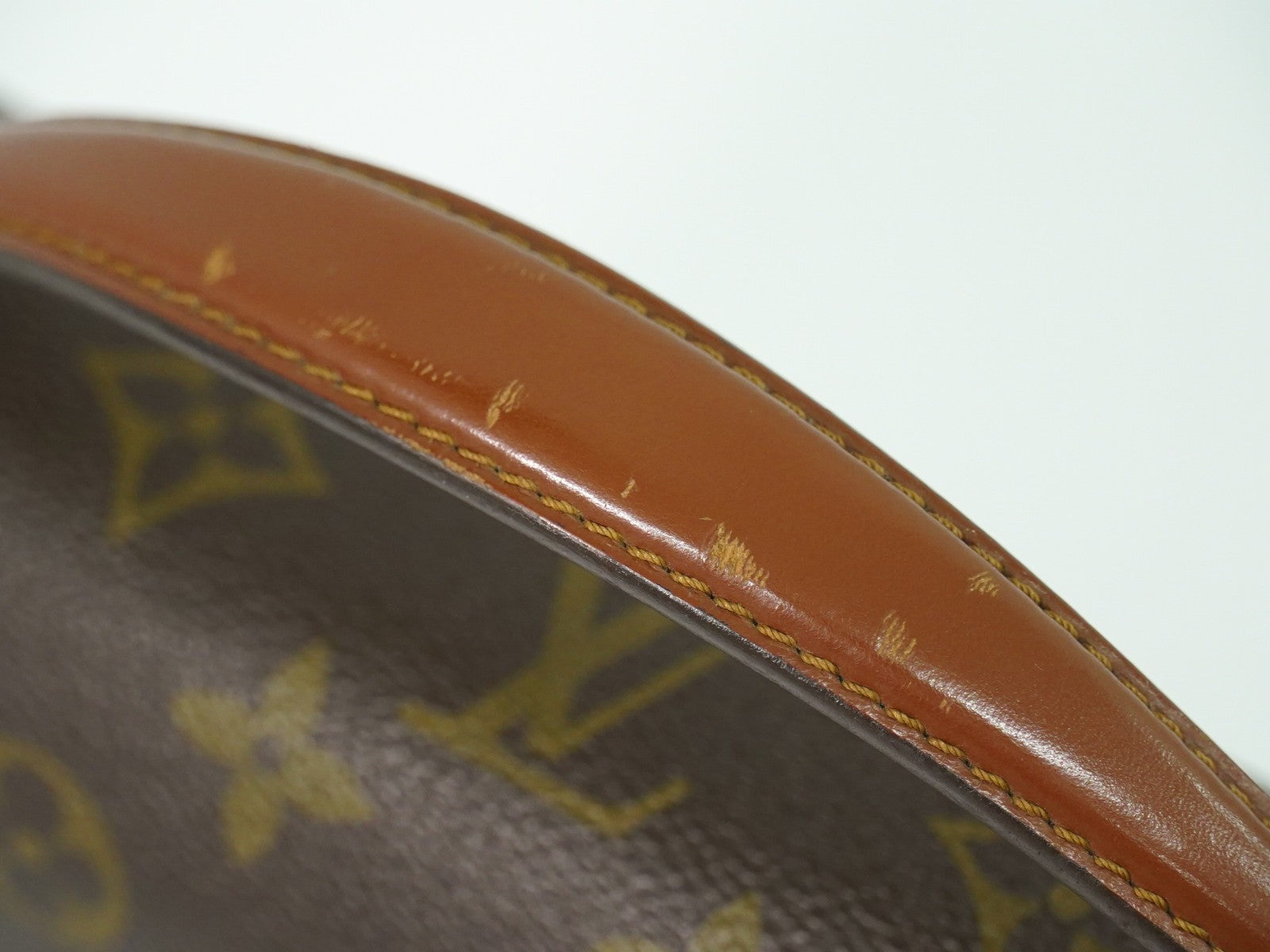 Louis Vuitton Monceau Handbag Monogram Canvas Brown Canvas Handbag (Pre-Owned)