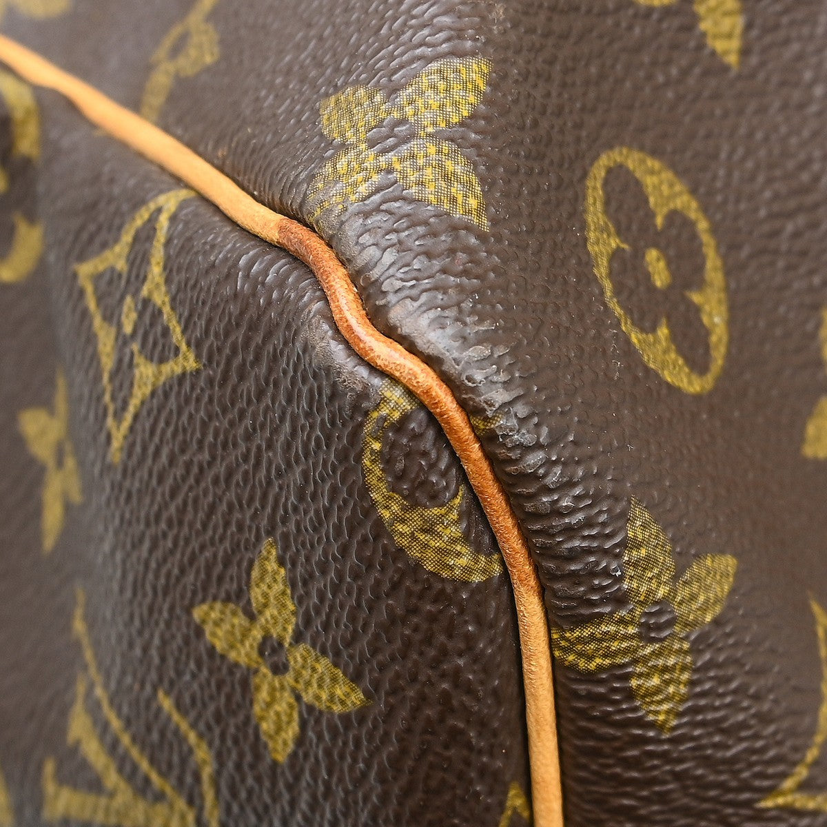 Louis Vuitton Keepall Bandouliere Bag Monogram Canvas Brown Canvas Travel Bag Bag (Pre-Owned)