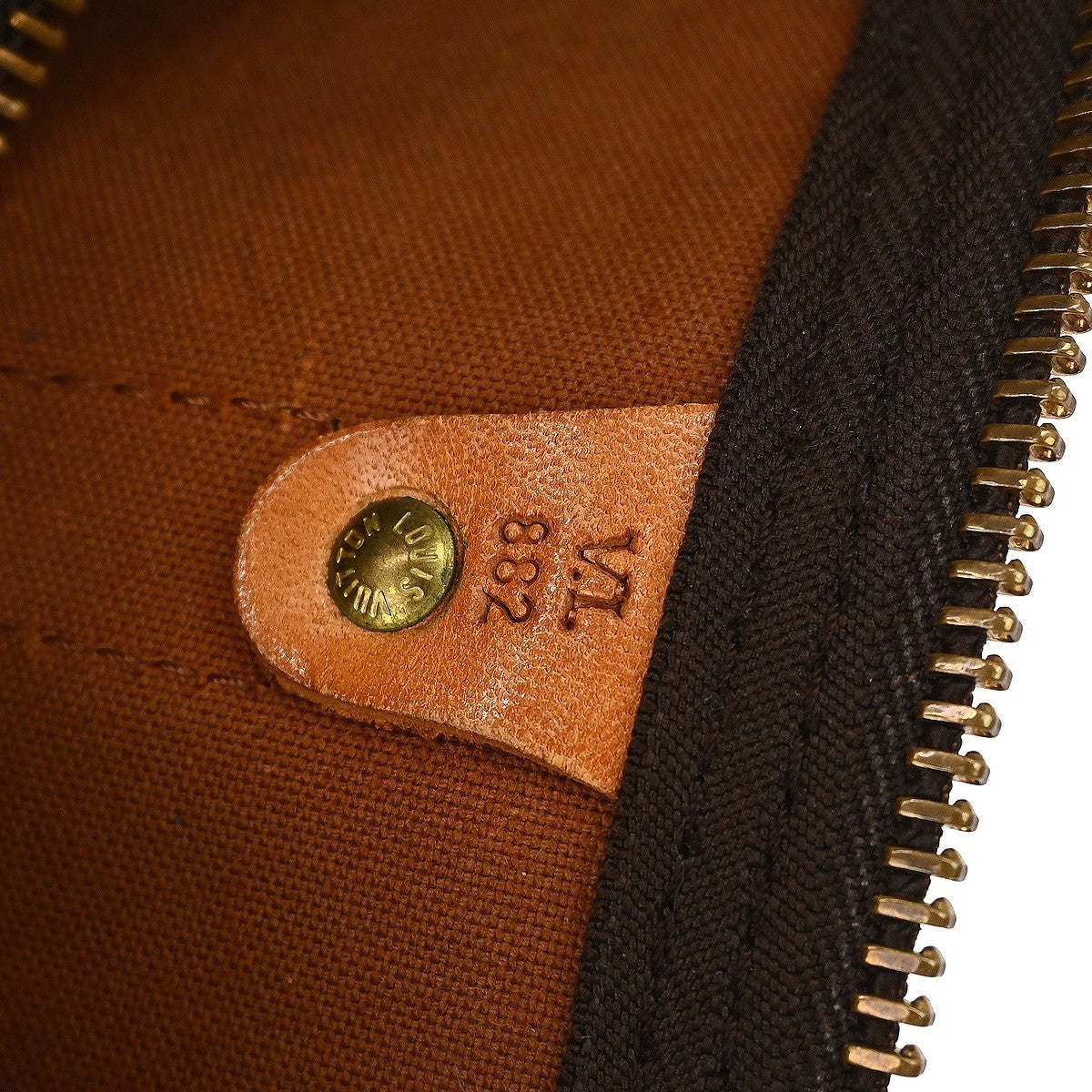 Louis Vuitton Keepall Bag Monogram Canvas Brown Canvas Travel Bag Bag (Pre-Owned)