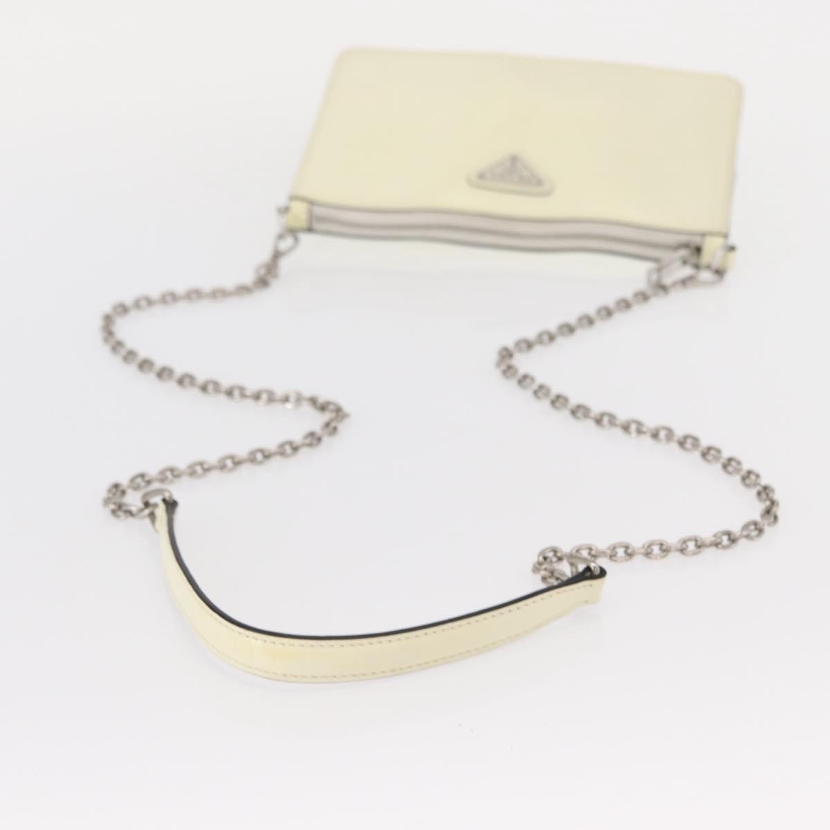 Prada Chain Crossbody Bag Vernice Saffiano Leather White Leather Shoulder Bag Bag (Pre-Owned)