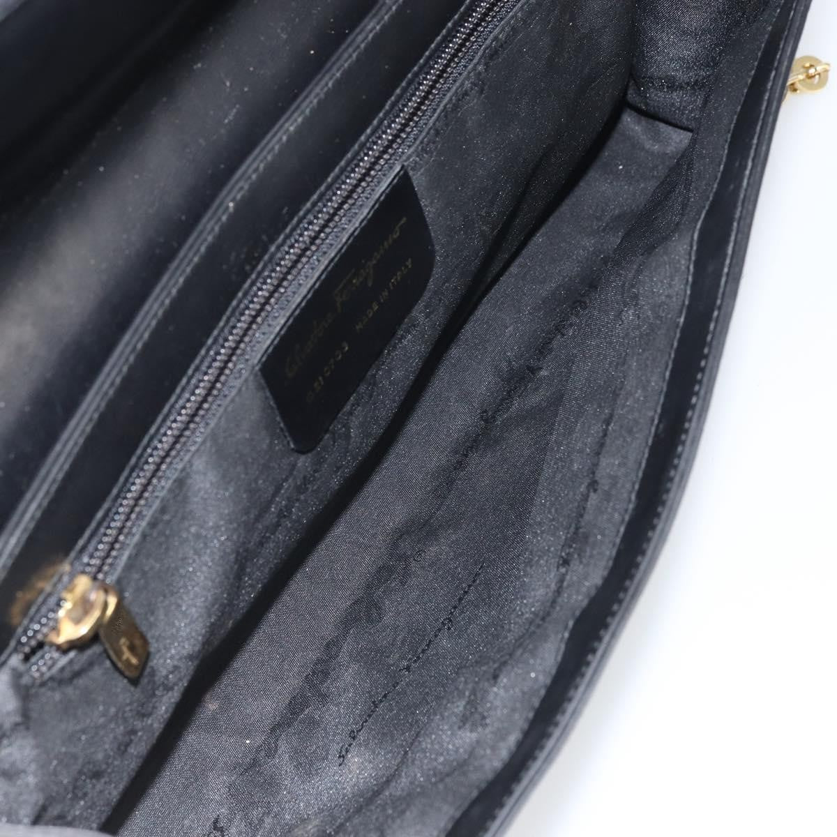Salvatore Ferragamo Gancini Chain Shoulder Bag Leather Black Leather Shoulder Bag Bag (Pre-Owned)