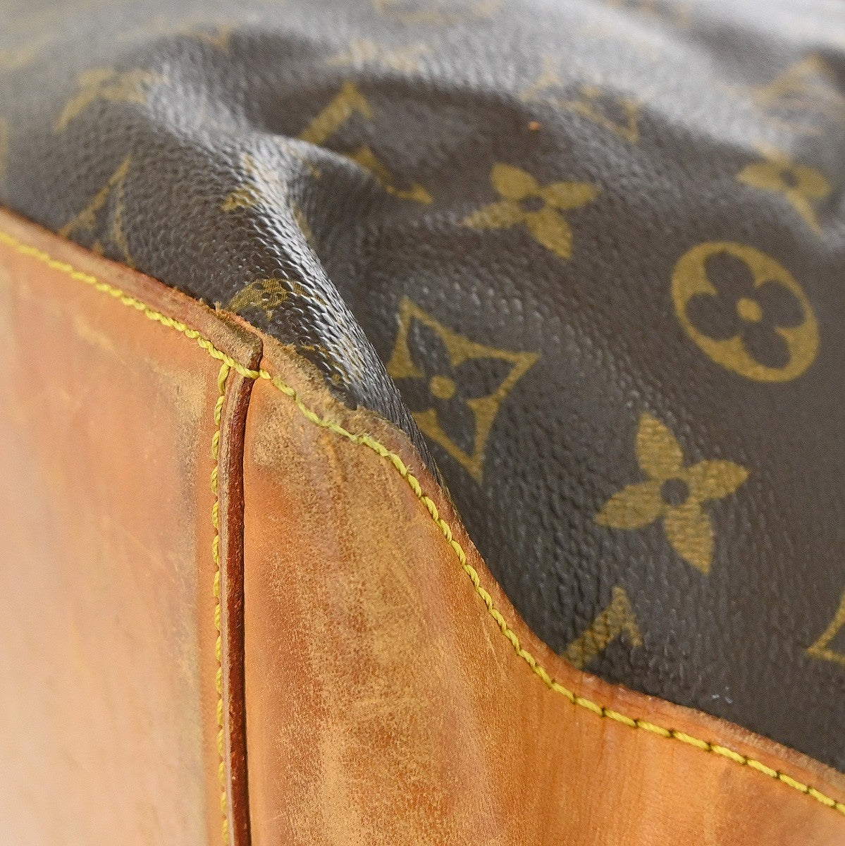 Louis Vuitton Cabas Mezzo Monogram Canvas Brown Canvas Tote Bag Bag (Pre-Owned)