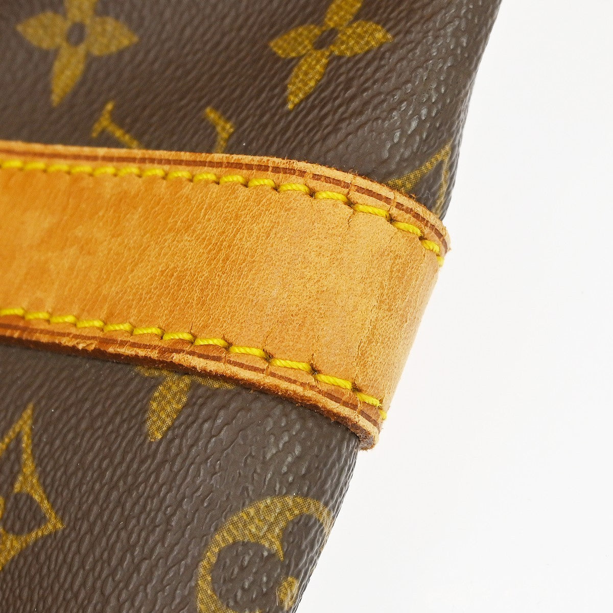 Louis Vuitton Keepall Bag Monogram Canvas Brown Canvas Travel Bag Bag (Pre-Owned)