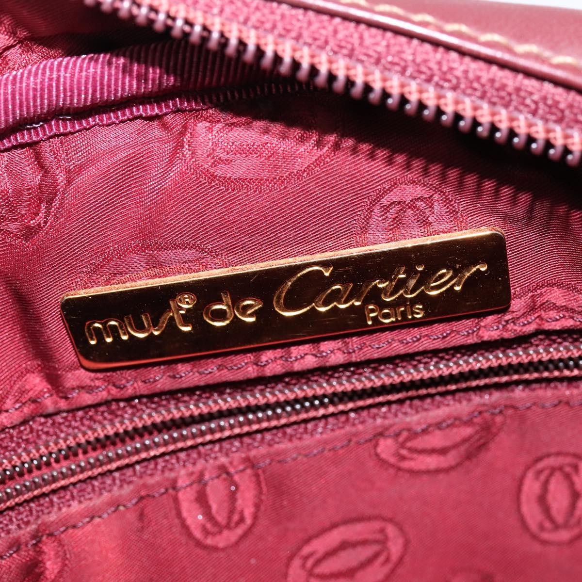 Cartier Must De Cartier Shoulder Bag Leather Burgundy Leather Shoulder Bag Bag (Pre-Owned)