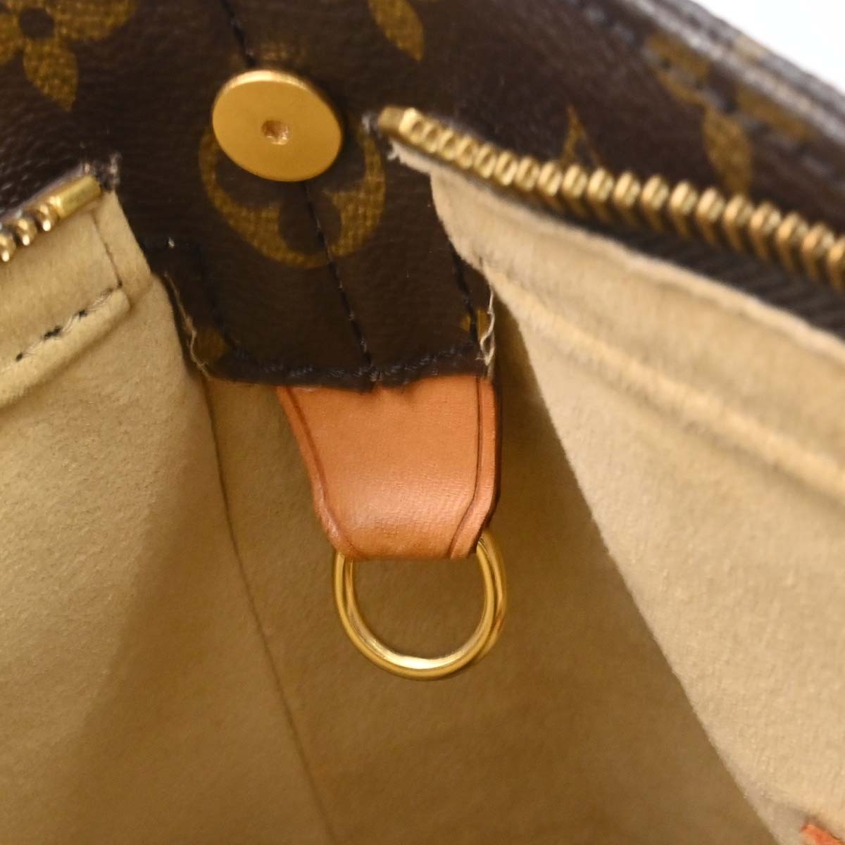 Louis Vuitton Monogram Looping Handbag Monogram Canvas Brown Canvas Shoulder Bag Bag (Pre-Owned)