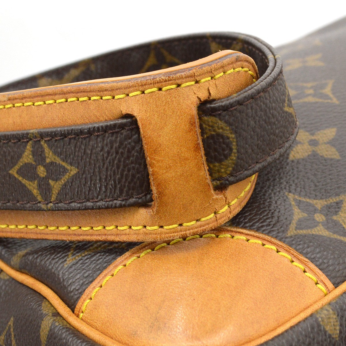 Louis Vuitton Nil Messenger Bag Monogram Canvas Brown Canvas Shoulder Bag Bag (Pre-Owned)