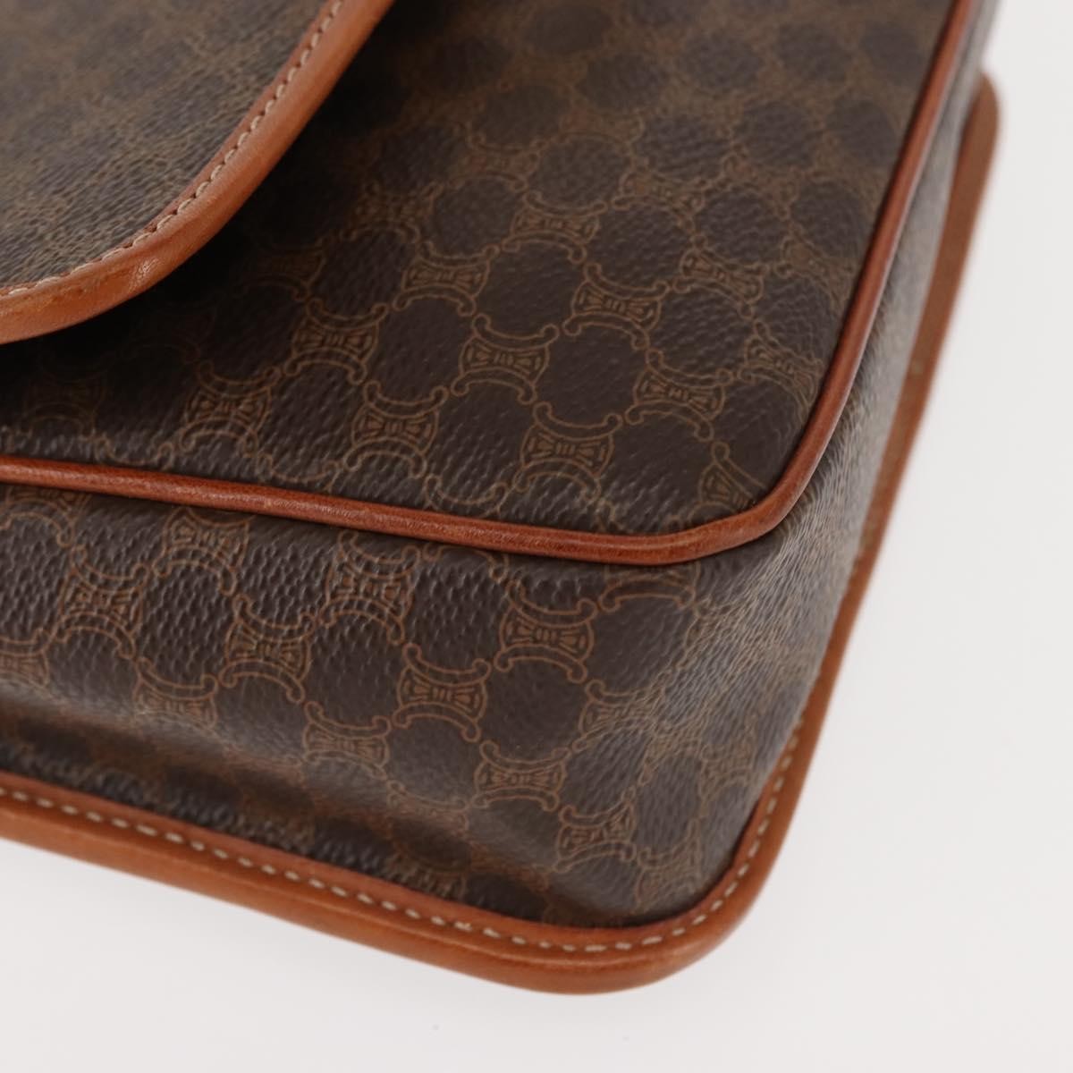 Celine Vintage Macadam Circle Logo Shoulder Bag Canvas And Leather Brown Canvas Bag (Pre-Owned)