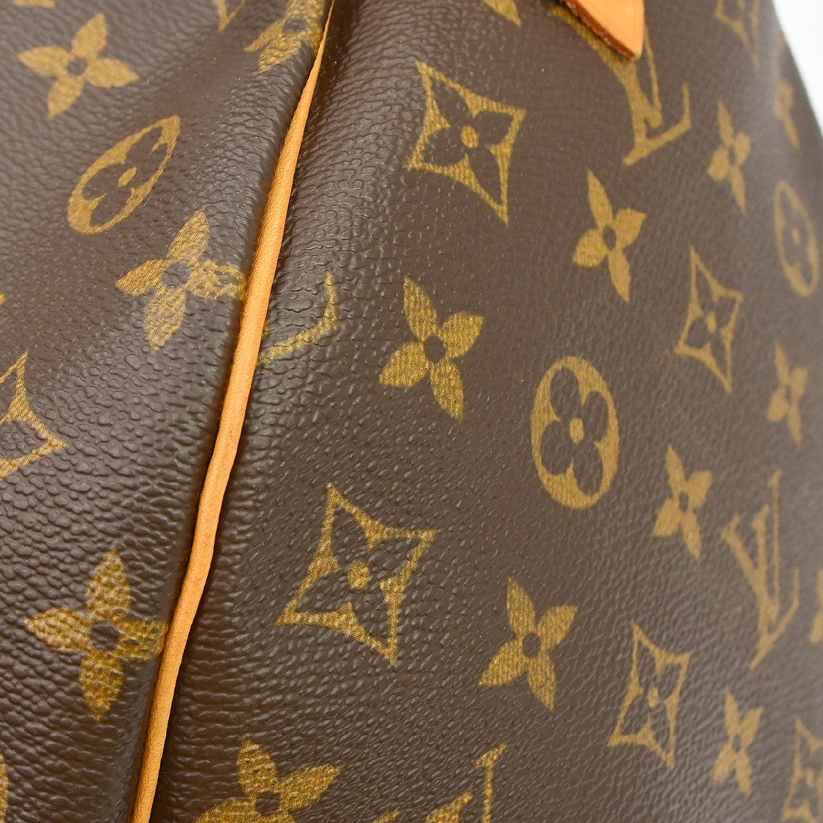 Louis Vuitton Keepall Bag Monogram Canvas Brown Canvas Travel Bag Bag (Pre-Owned)