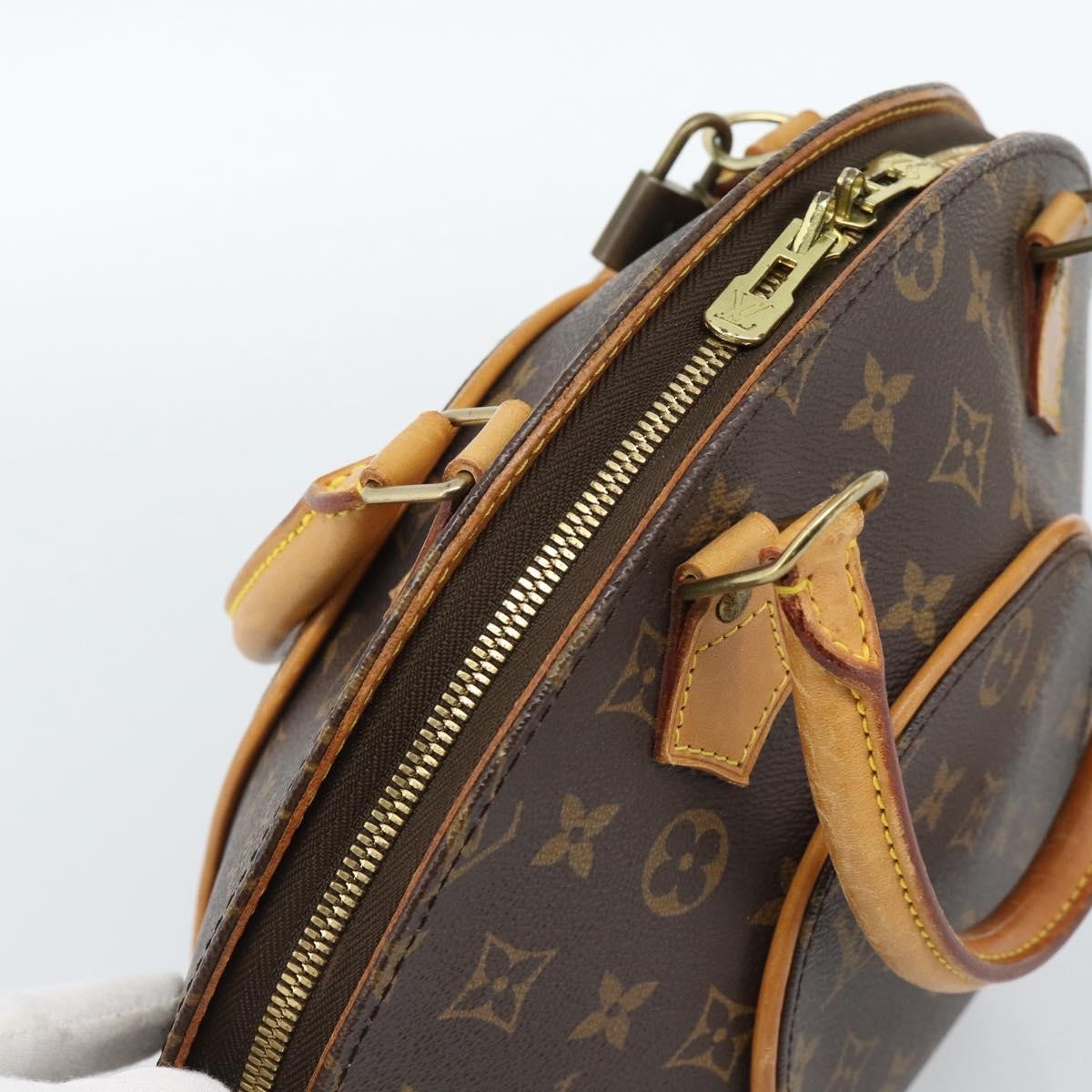 Louis Vuitton Ellipse Bag Monogram Canvas Multicolour Canvas Handbag (Pre-Owned)