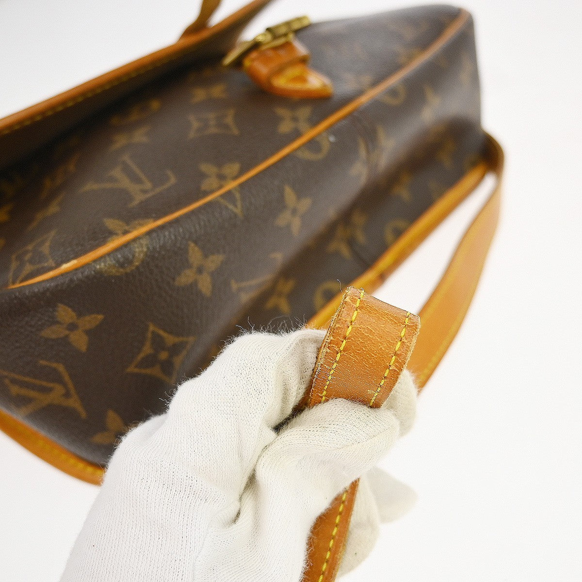Louis Vuitton Sologne Handbag Monogram Canvas Brown Canvas Shoulder Bag Bag (Pre-Owned)