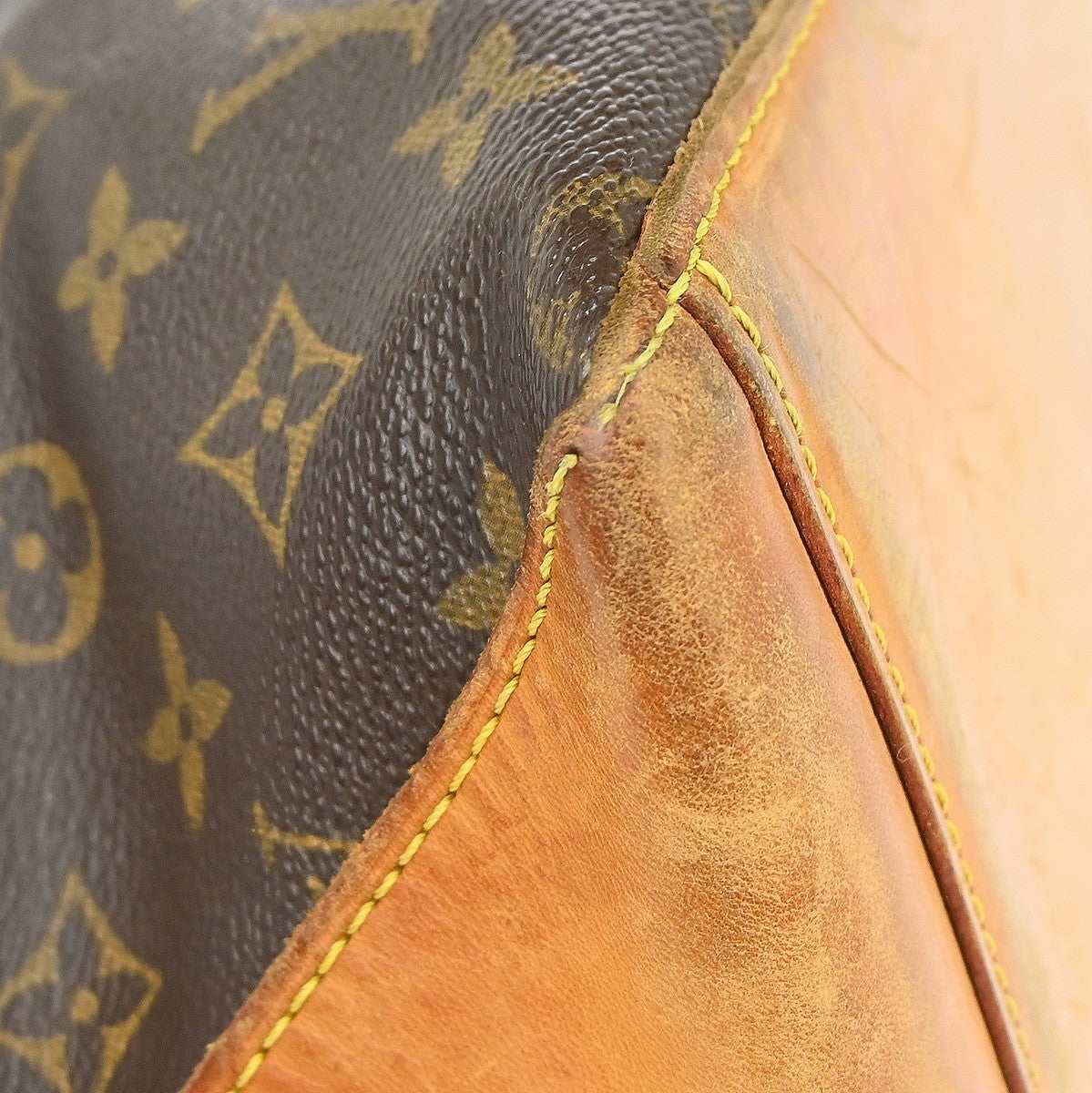 Louis Vuitton Cabas Mezzo Monogram Canvas Brown Canvas Tote Bag Bag (Pre-Owned)