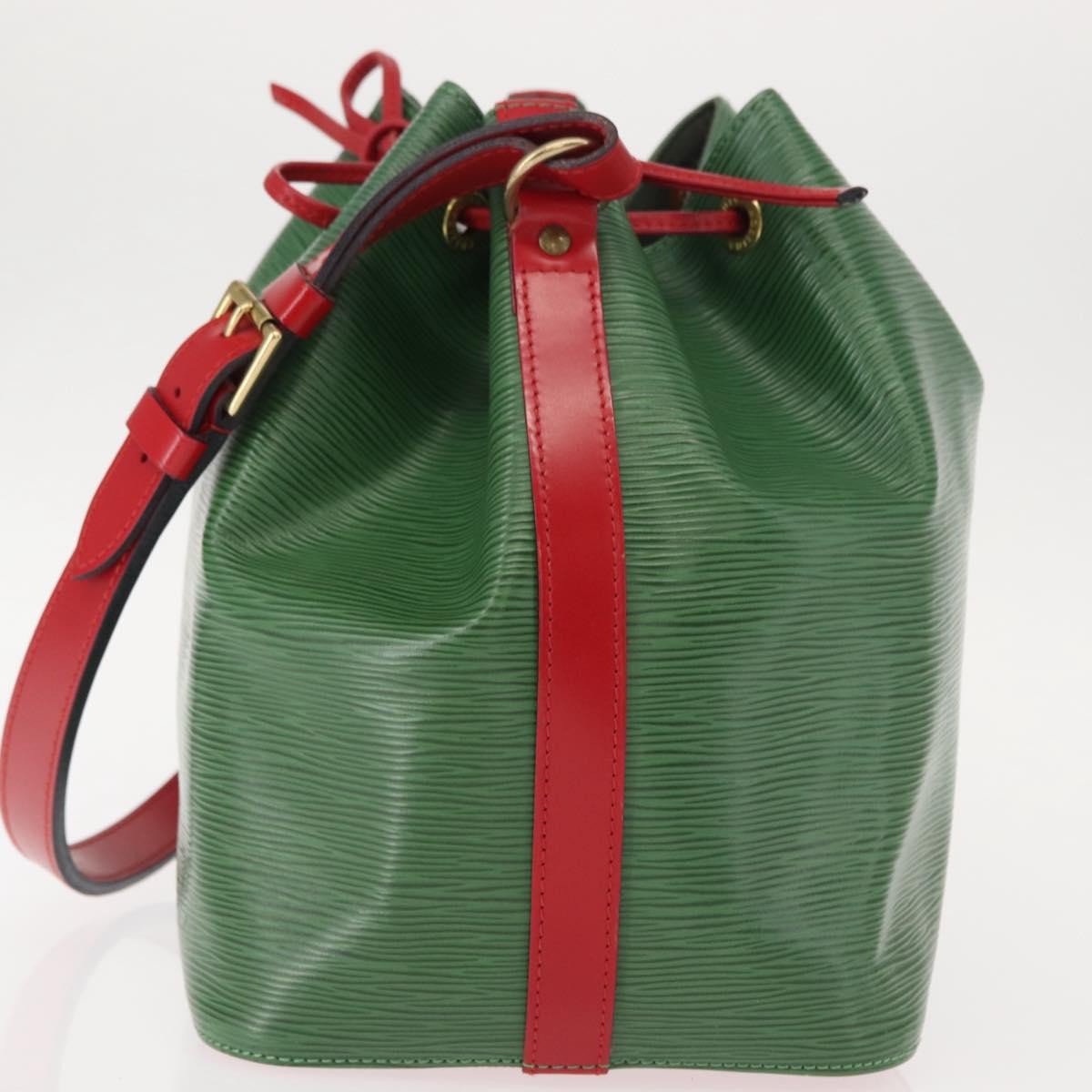 Louis Vuitton Bicolor Petit Noe Handbag Epi Leather Green Leather Shoulder Bag Bag (Pre-Owned)