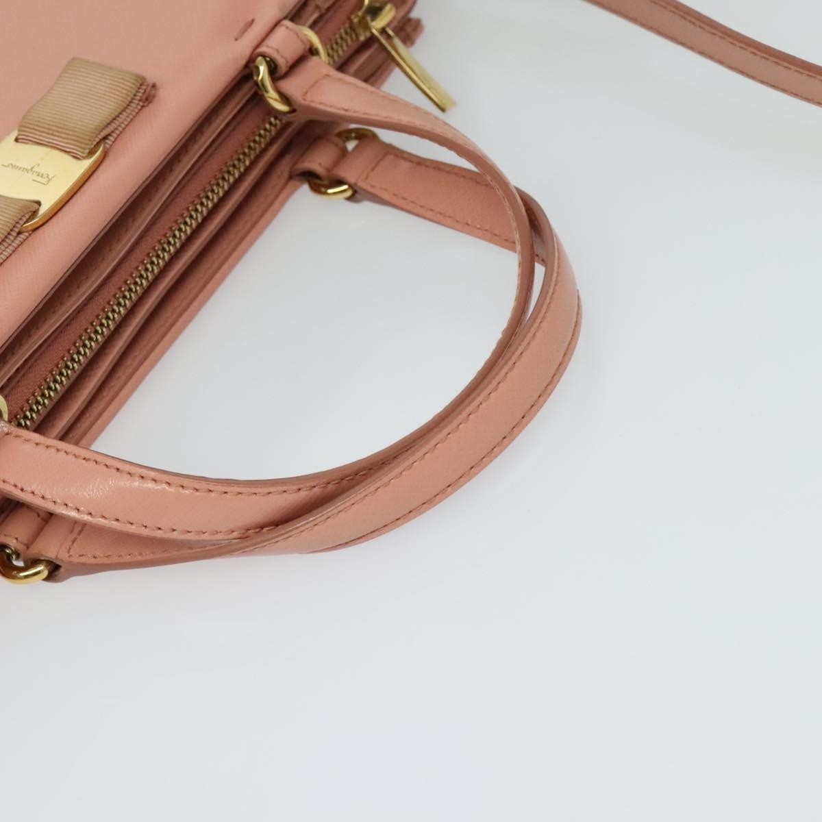 Salvatore Ferragamo Vala Shoulder Bag Leather Pink Leather Bag (Pre-Owned)