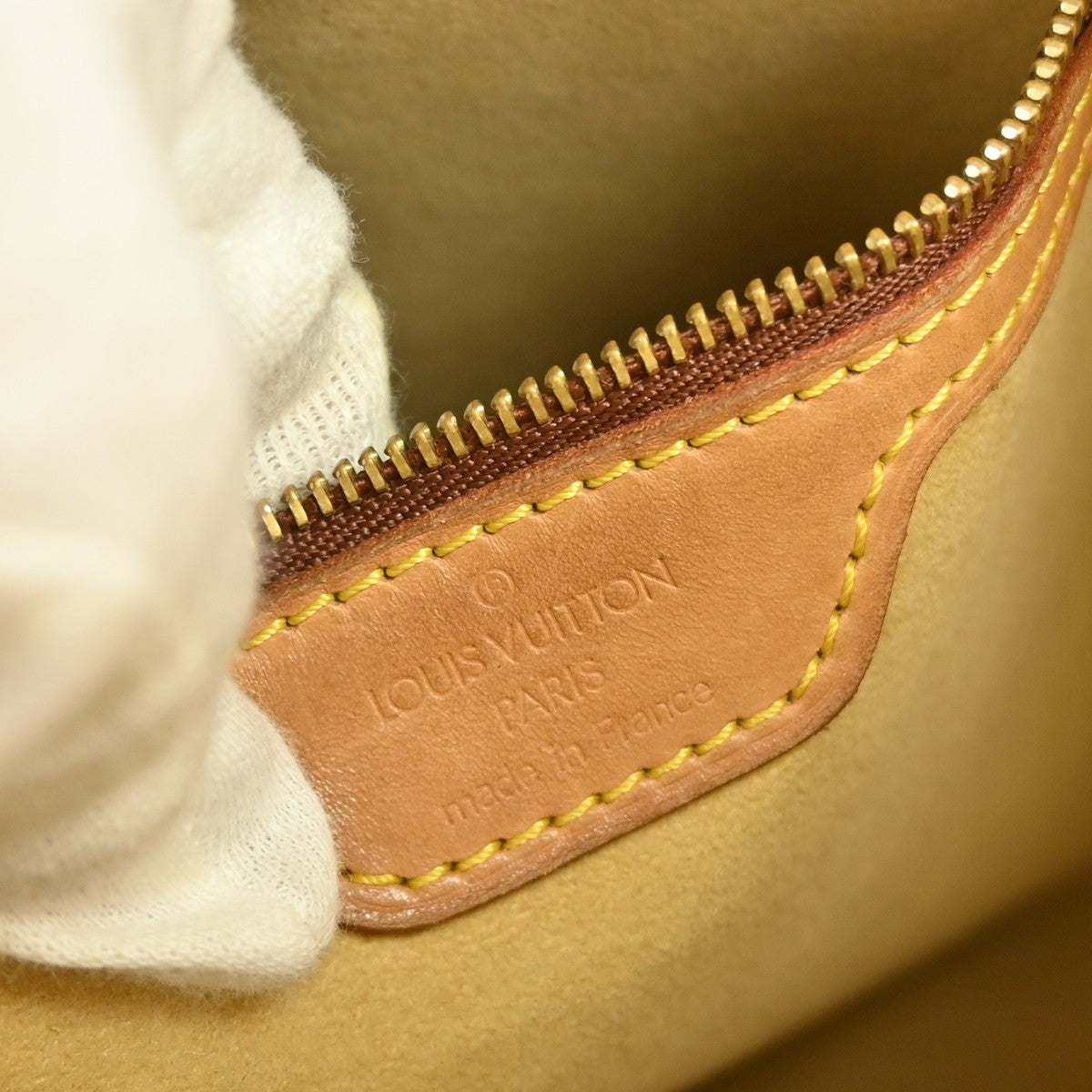 Louis Vuitton Monogram Looping Handbag Monogram Canvas Brown Canvas Shoulder Bag Bag (Pre-Owned)